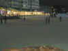 Skating4_Medium.JPG (39901 bytes)